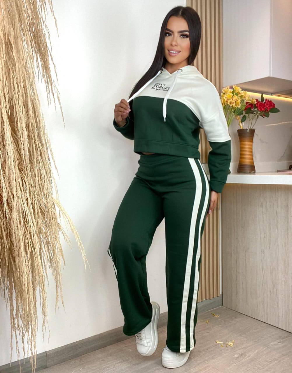 gid://shopify/MediaImage/41238618407201